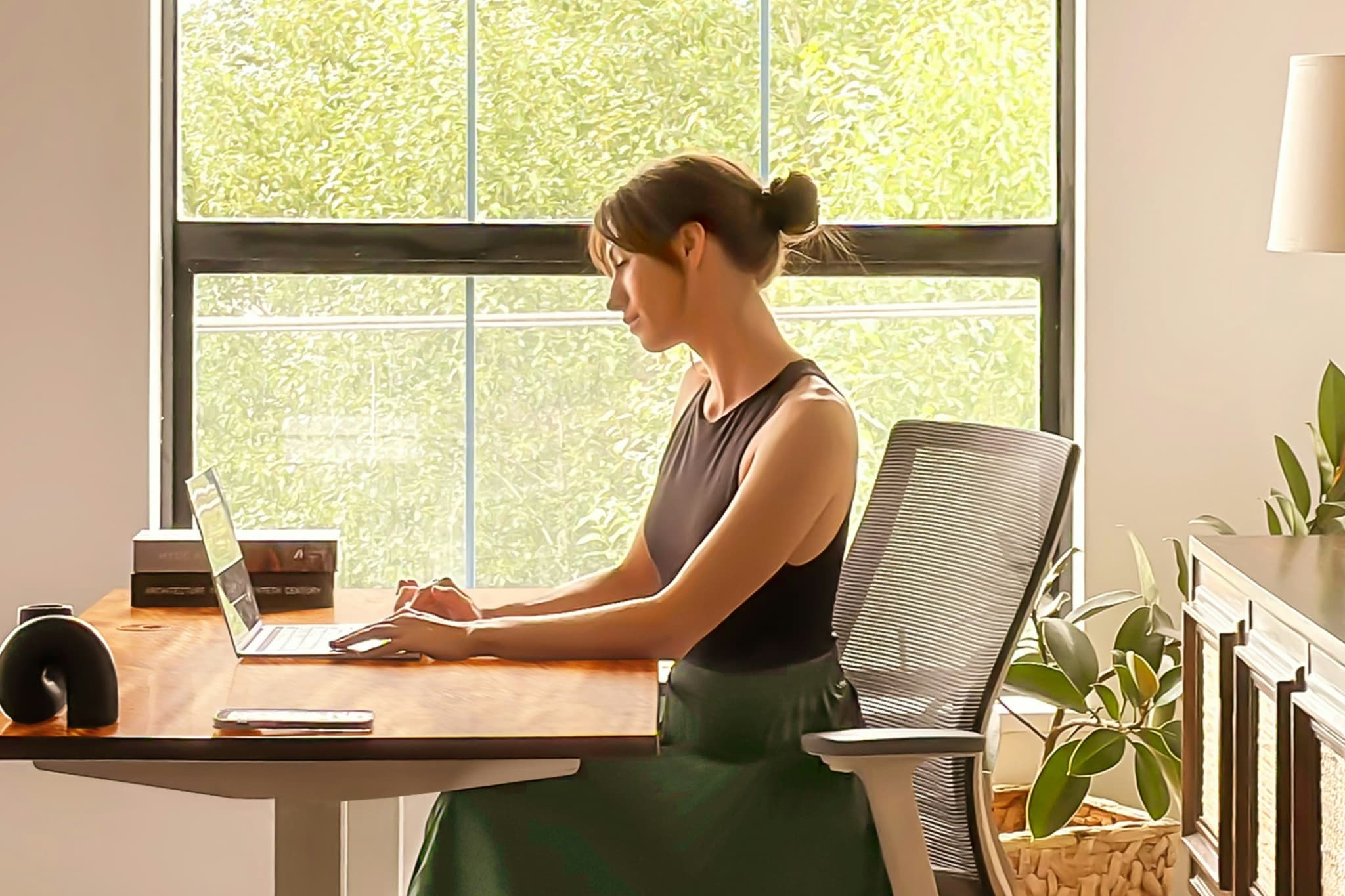 desk-person