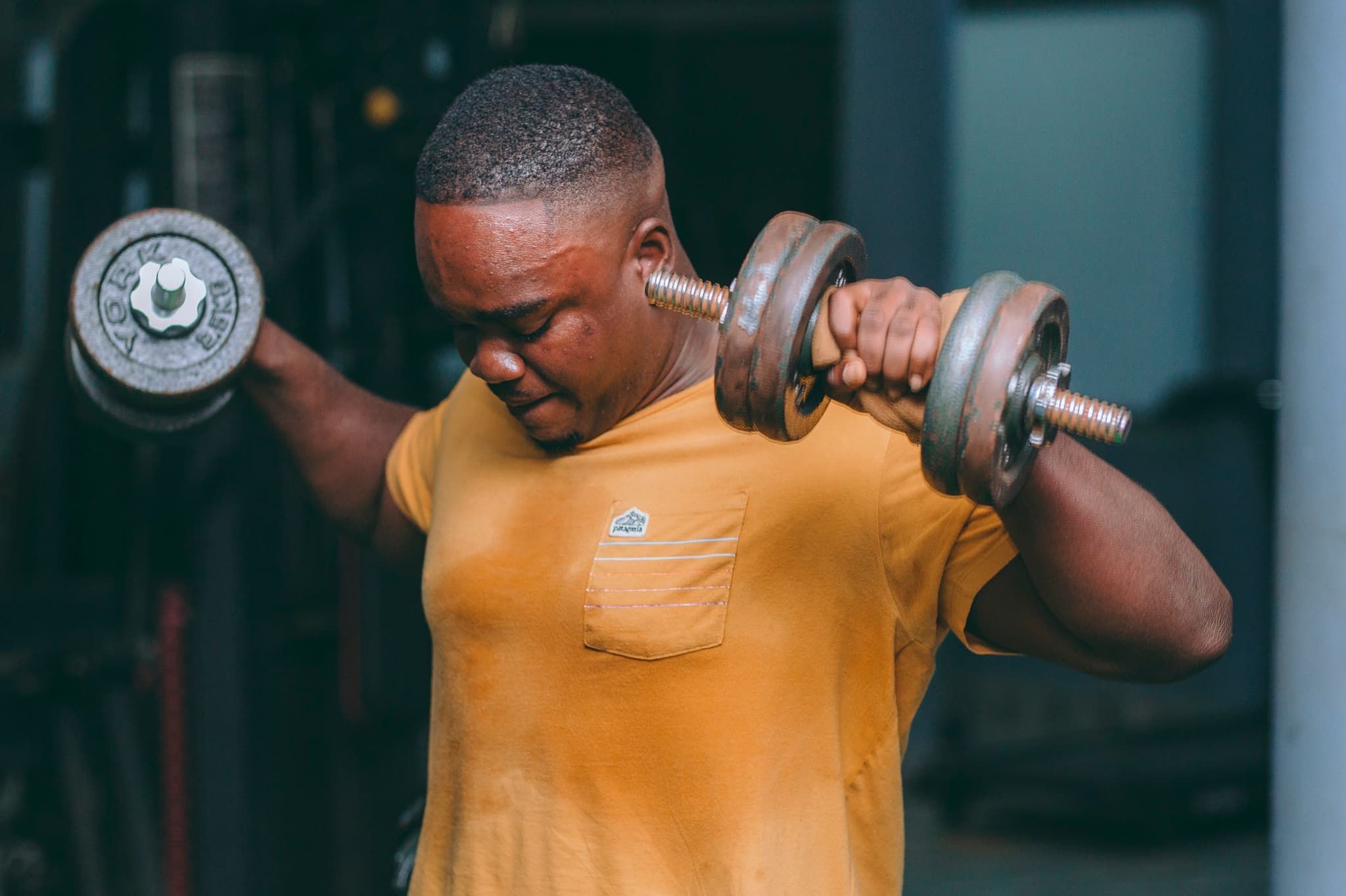 guy-doing-exercise
