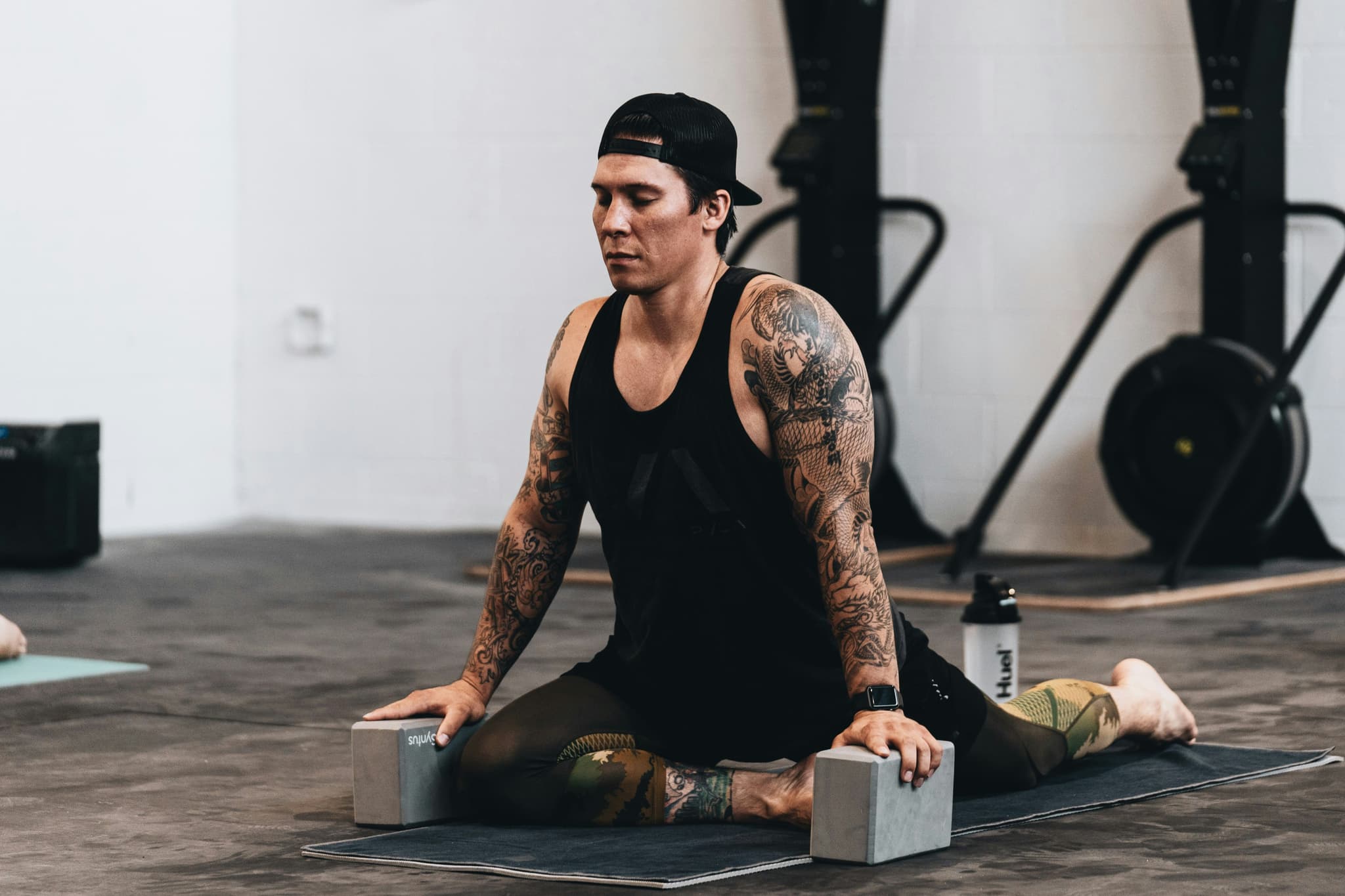 weightlifter-stretching